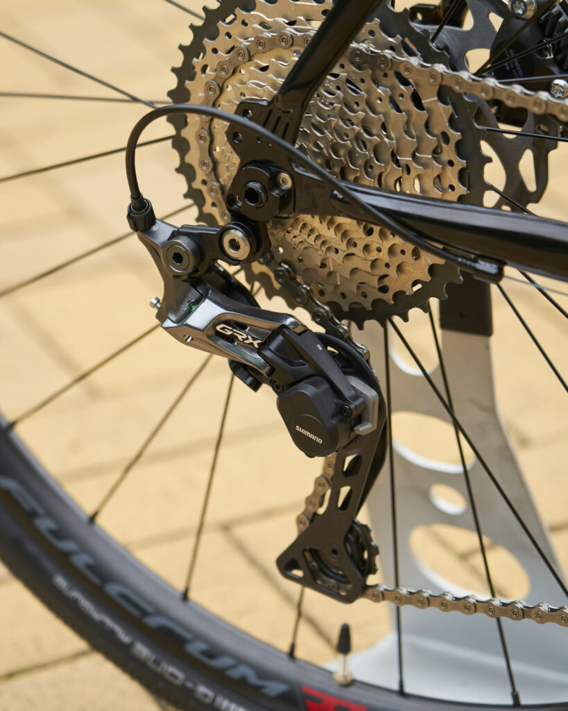 Gravel cykel Intec F11 med Shimano GRX